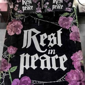 Killstar Haunted Homeware Grave Bloom Fleece Blanked Black
